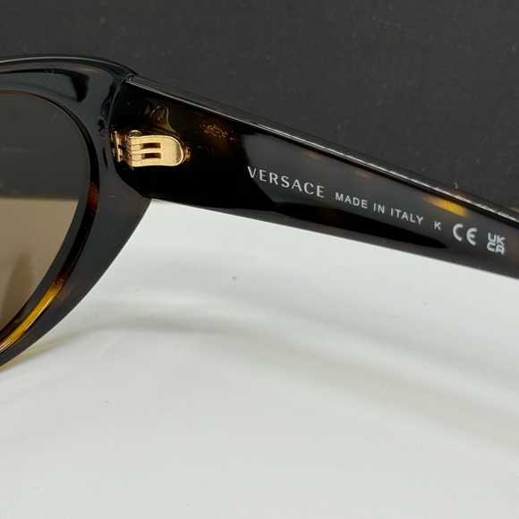 NEW VERSACE VE4455U 108/73 WOMEN CAT EYE SUNGLASSES VERSACE MOD 4455-U HAVANA - Picture 10 of 11